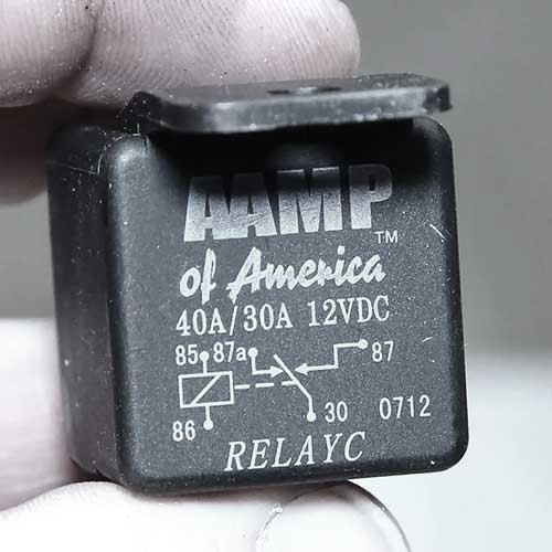 انواع رله خودرو